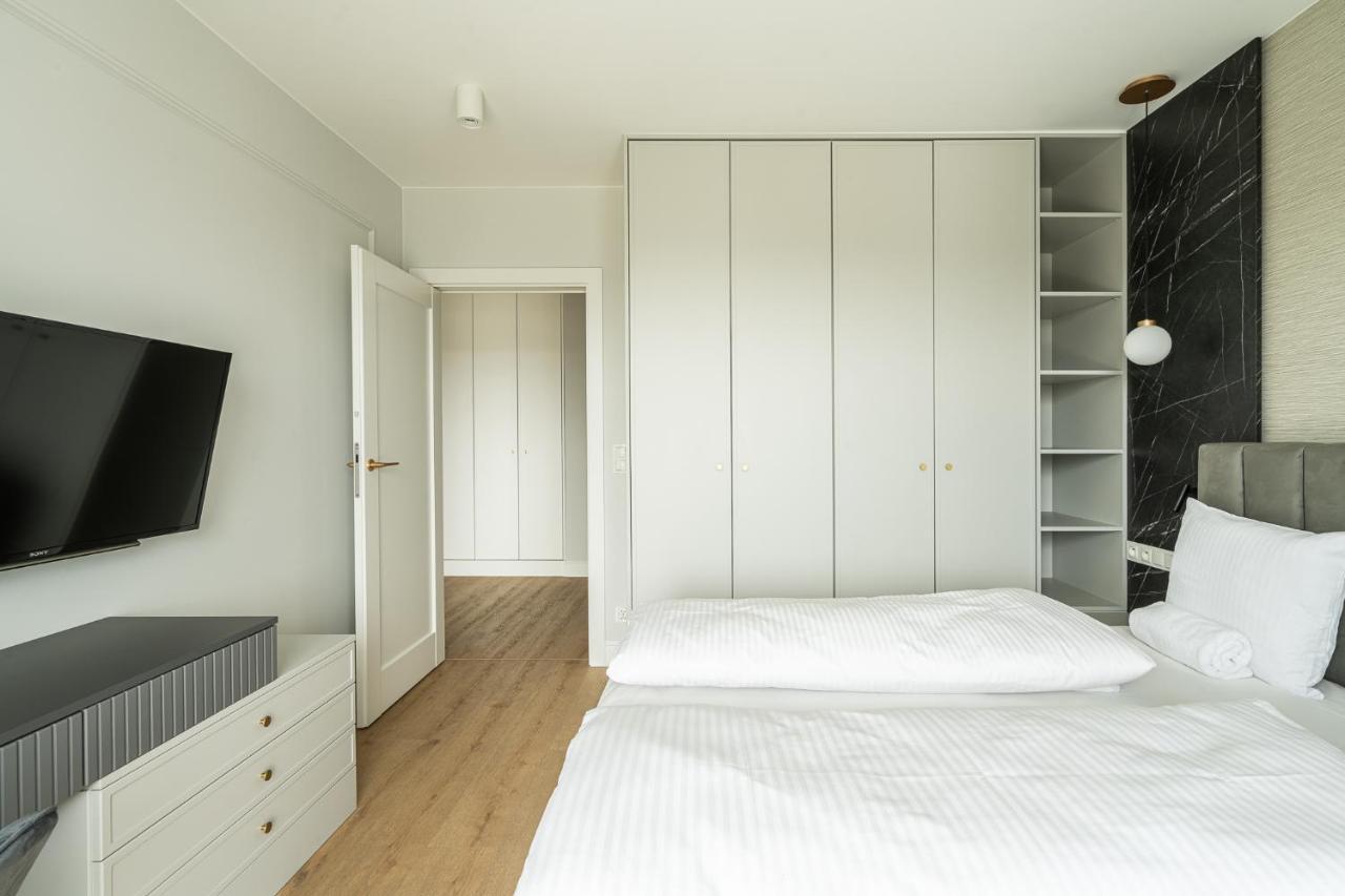 Rentplanet - Apartamenty Ksiecia Witolda Wrocław Extérieur photo