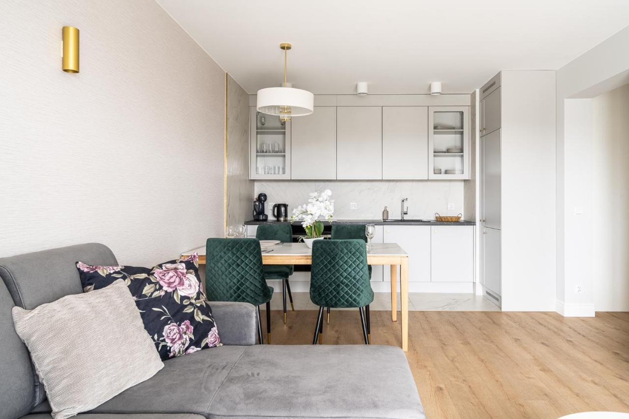 Rentplanet - Apartamenty Ksiecia Witolda Wrocław Extérieur photo