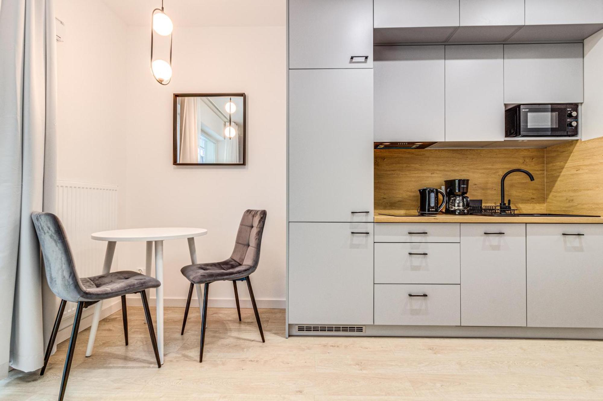 Rentplanet - Apartamenty Ksiecia Witolda Wrocław Extérieur photo