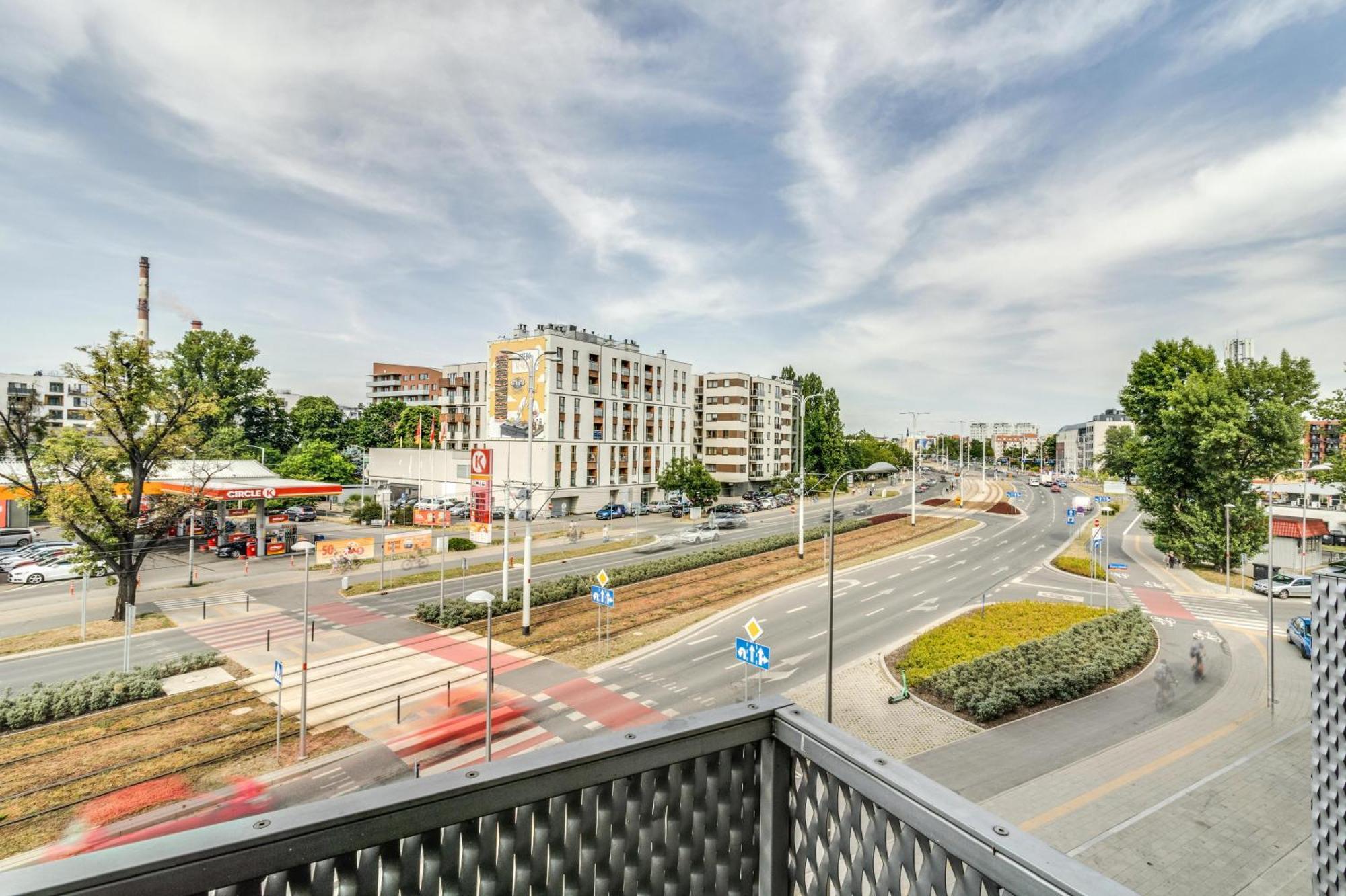 Rentplanet - Apartamenty Ksiecia Witolda Wrocław Extérieur photo