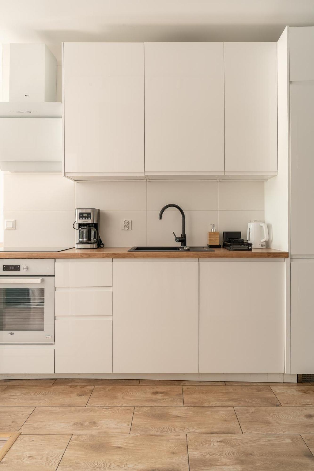 Rentplanet - Apartamenty Ksiecia Witolda Wrocław Extérieur photo